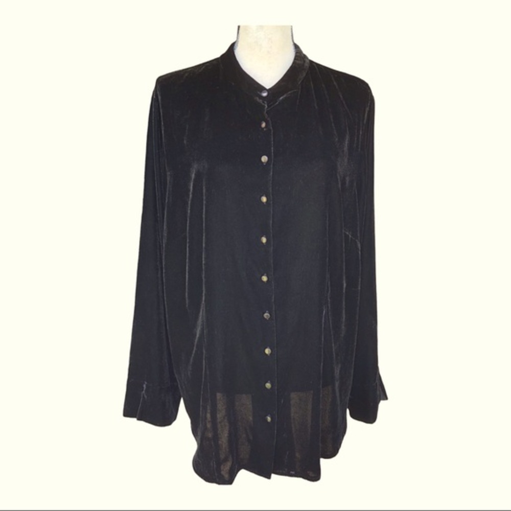 Emma James Woman, 18 W, Black Button long Sleeve ,‎ Velvet trim